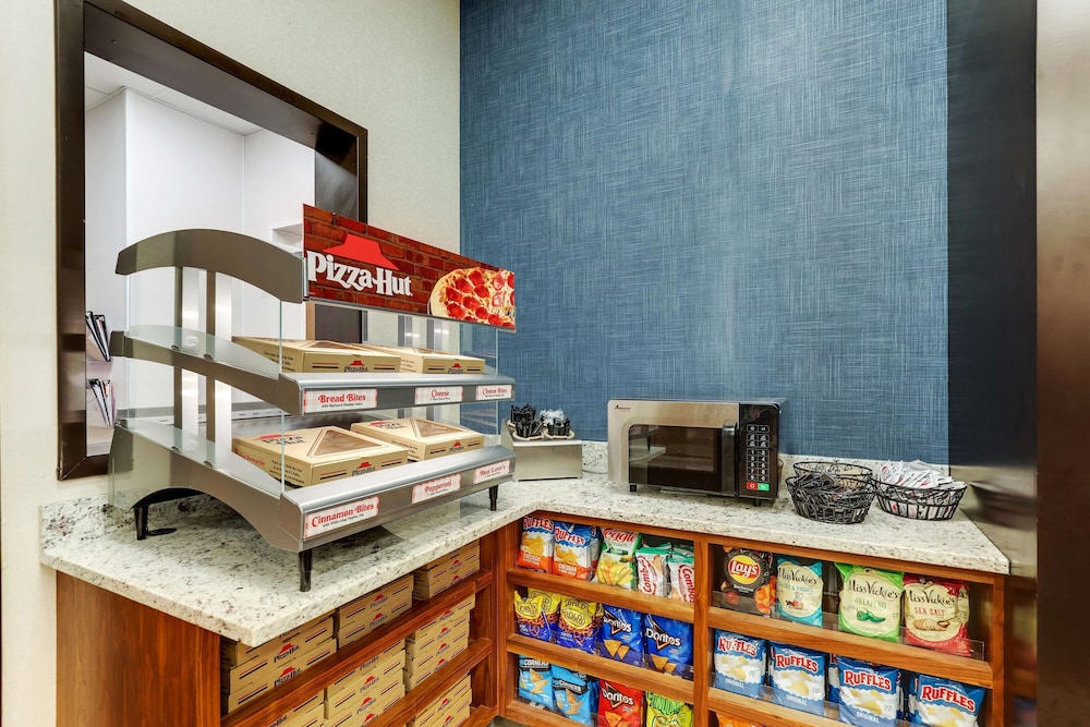 Drury Plaza Hotel Orlando - Disney Springs Area — Restaurant & bars in Lake Buena Vista, Florida