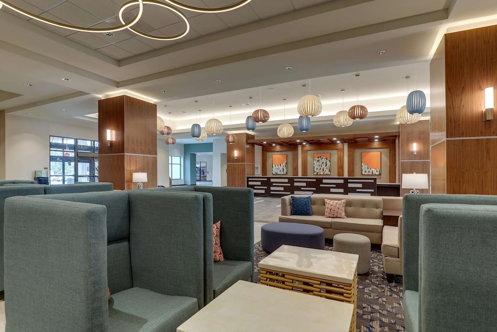 Drury Plaza Hotel Orlando - Disney Springs Area — Hotel building in Lake Buena Vista, Florida