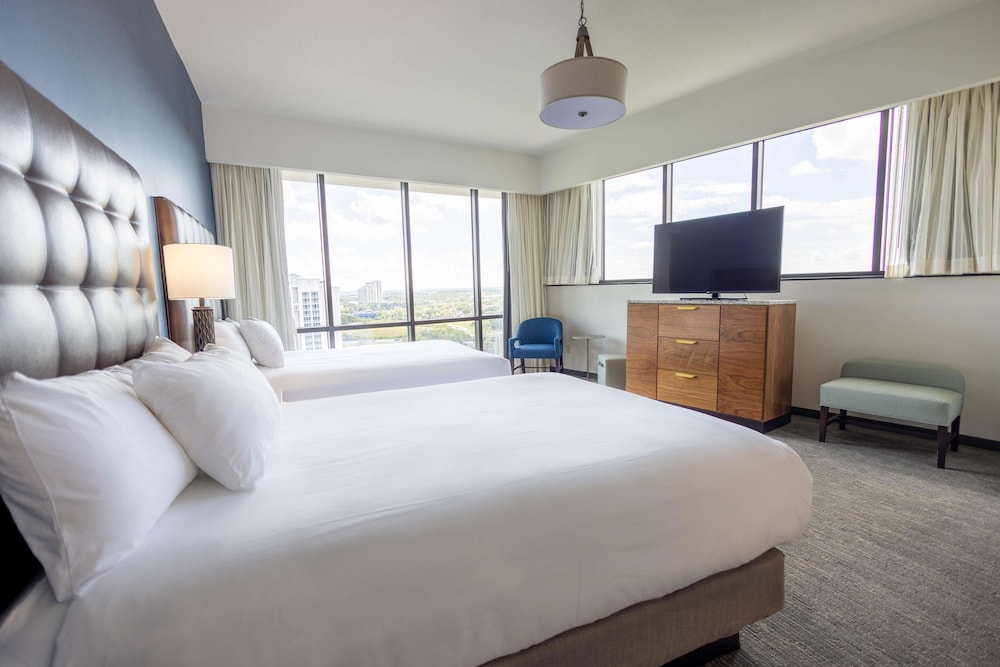 Drury Plaza Hotel Orlando - Disney Springs Area — Hotel rooms in Lake Buena Vista, Florida