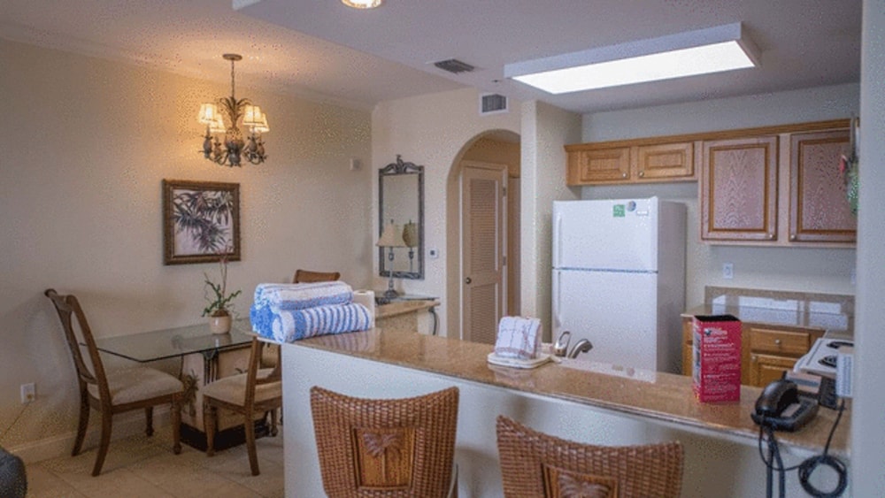 Blue Heron Beach Resort — Hotel rooms in Orlando, Florida