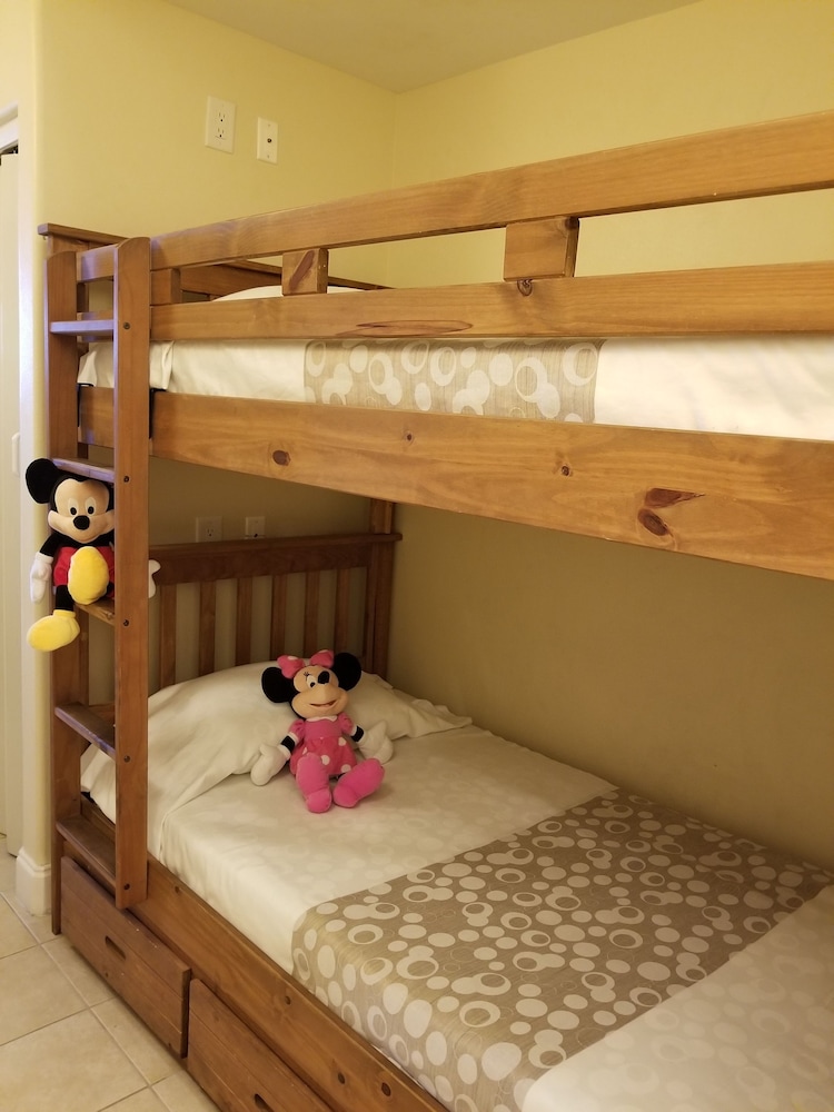 Blue Heron Beach Resort — Hotel rooms in Orlando, Florida