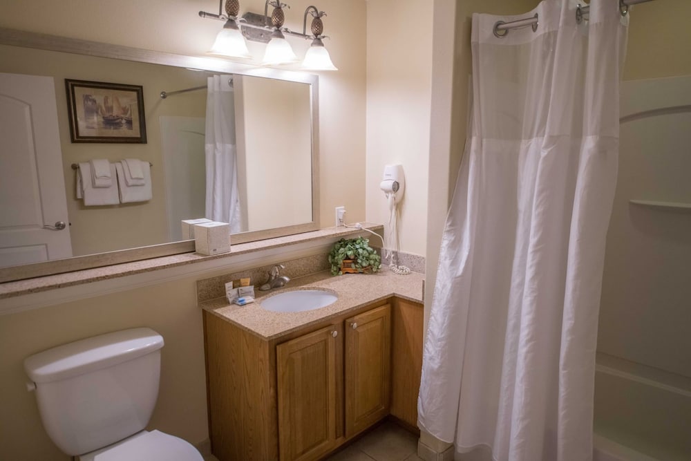 Blue Heron Beach Resort — Hotel rooms in Orlando, Florida