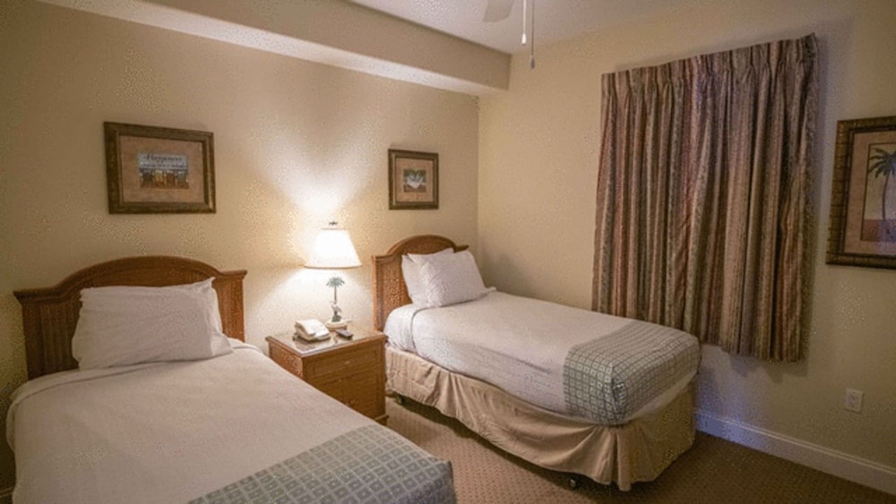 Blue Heron Beach Resort — Hotel rooms in Orlando, Florida