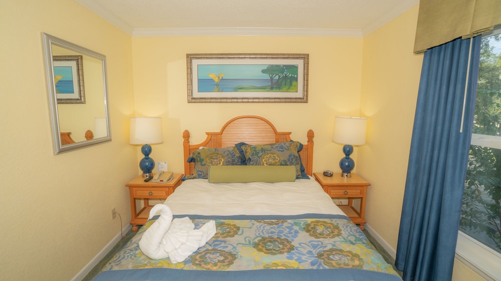 Blue Tree Resort at Lake Buena Vista — Hotel rooms in Orlando, Florida