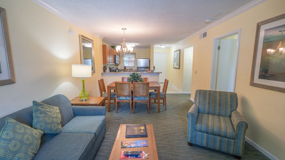 Blue Tree Resort at Lake Buena Vista — Hotel rooms in Orlando, Florida