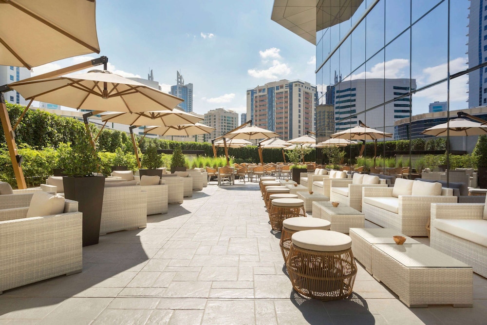 TRYP by Wyndham Dubai — Restaurant & bars in Dubai