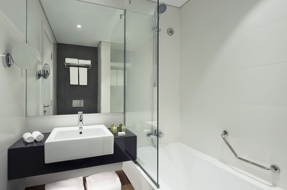 TRYP by Wyndham Dubai — Hotel rooms in Dubai