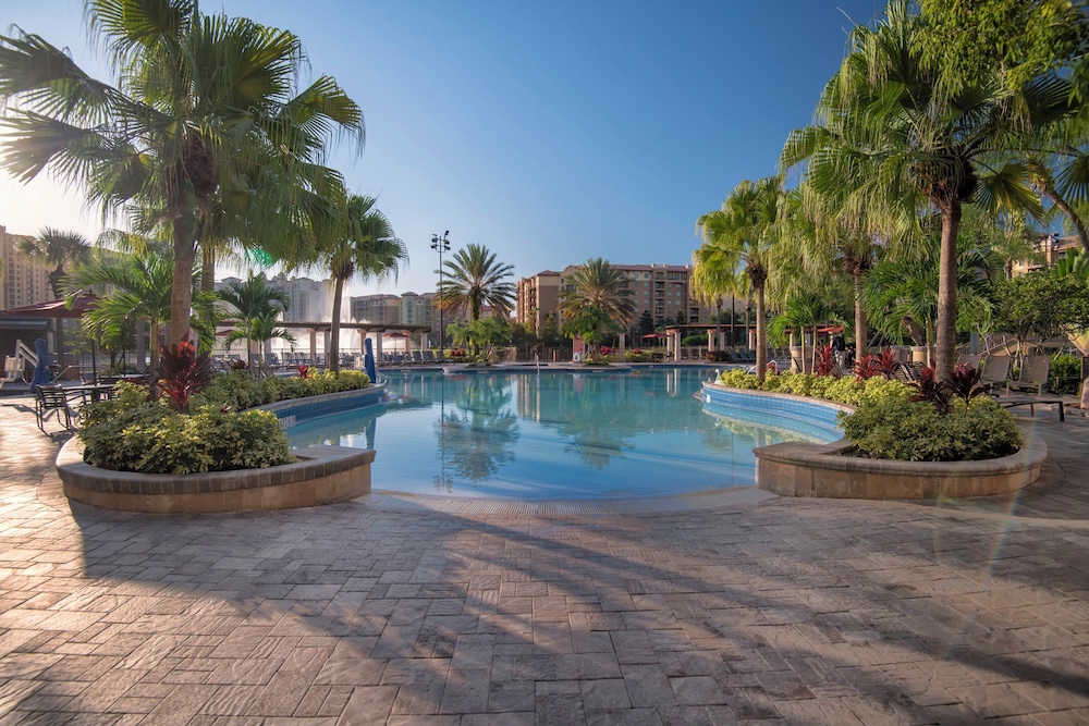 Club Wyndham Bonnet Creek — Swimming pool in Walt Disney World Resort, Florida