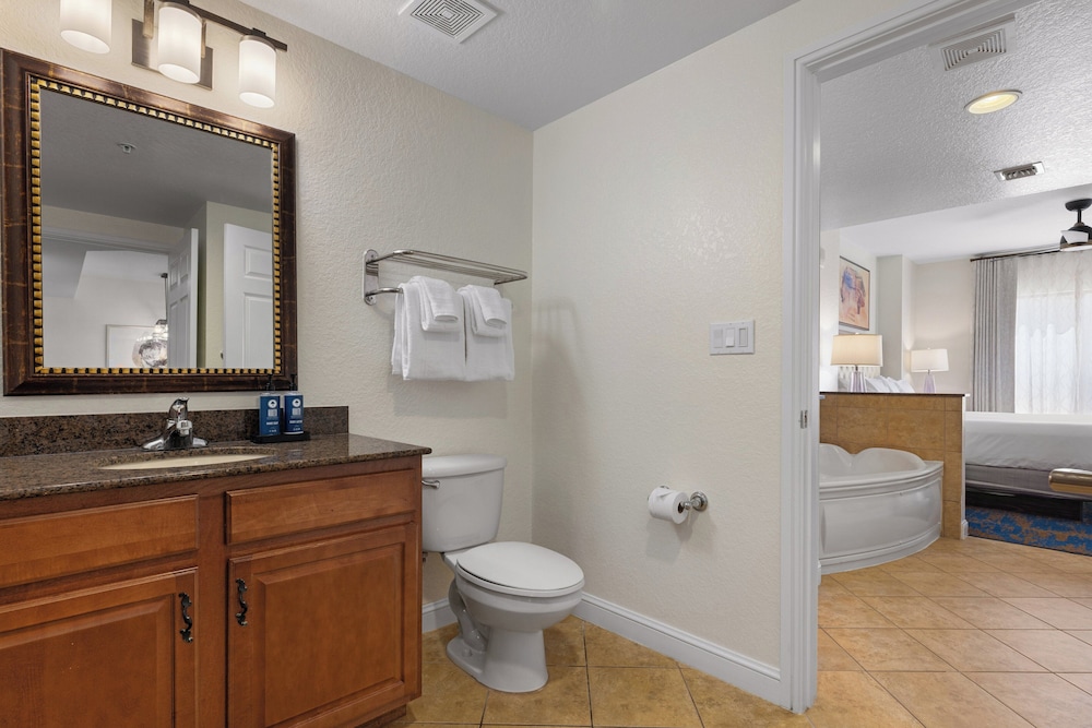 Club Wyndham Bonnet Creek — Hotel rooms in Walt Disney World Resort, Florida