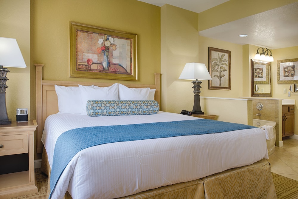 Club Wyndham Bonnet Creek — Hotel rooms in Walt Disney World Resort, Florida