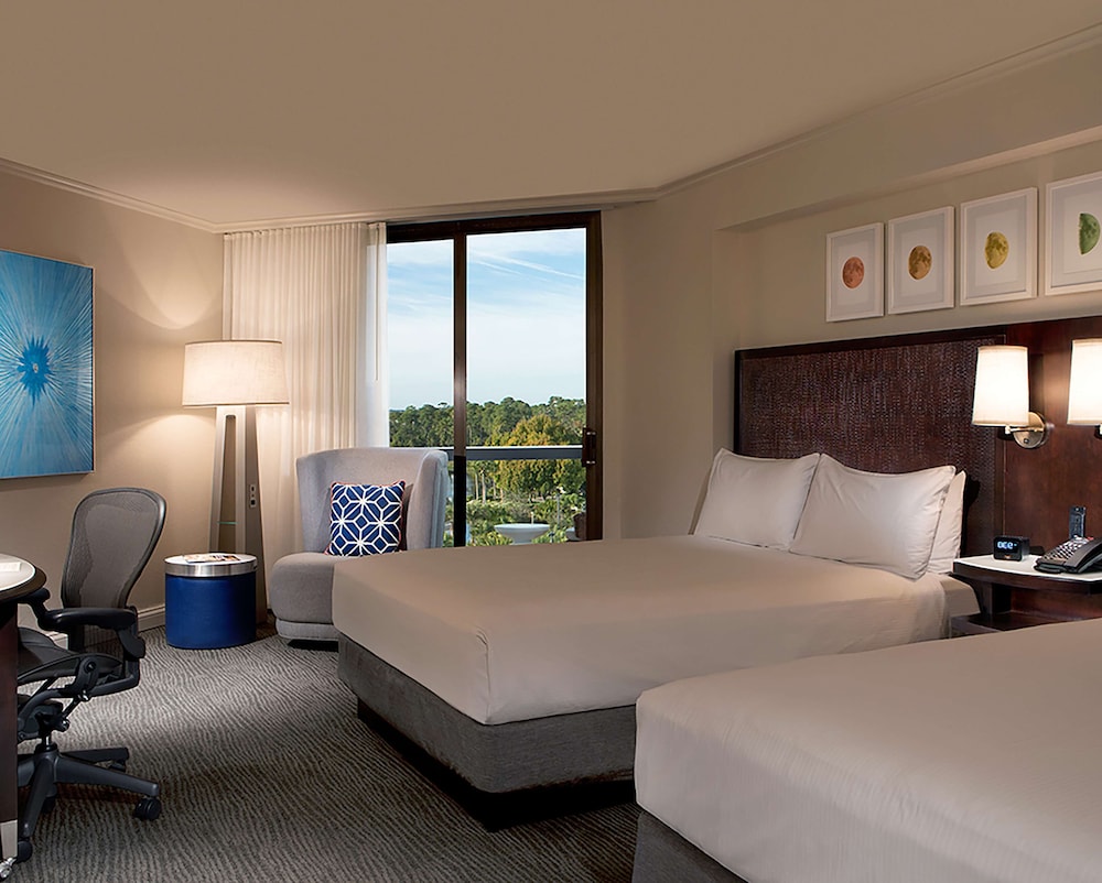 Hilton Orlando Buena Vista Palace - Disney Springs® Area — Hotel rooms in Lake Buena Vista, Florida