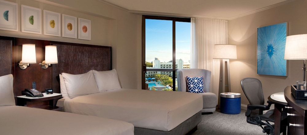 Hilton Orlando Buena Vista Palace - Disney Springs® Area — Hotel rooms in Lake Buena Vista, Florida
