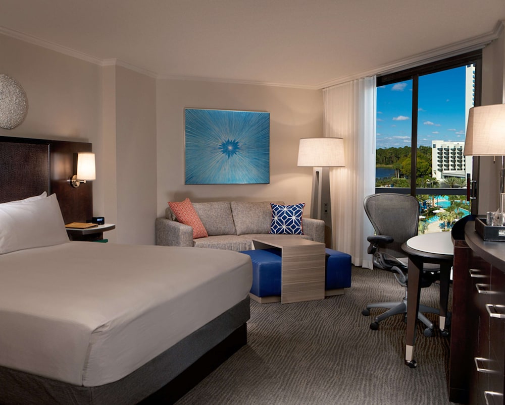 Hilton Orlando Buena Vista Palace - Disney Springs® Area — Hotel rooms in Lake Buena Vista, Florida
