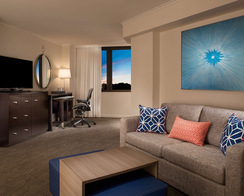 Hilton Orlando Buena Vista Palace - Disney Springs® Area — Hotel rooms in Lake Buena Vista, Florida
