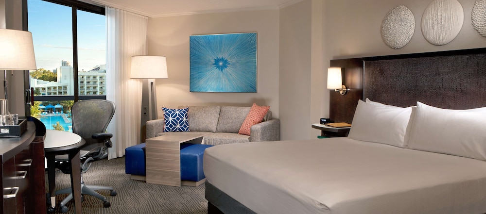 Hilton Orlando Buena Vista Palace - Disney Springs® Area — Hotel rooms in Lake Buena Vista, Florida