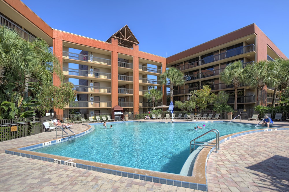 Rosen Inn Lake Buena Vista — Swimming pool in Orlando, Florida