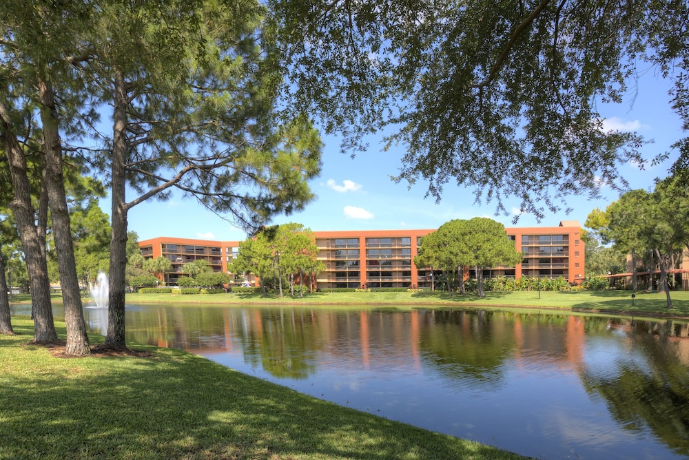 Rosen Inn Lake Buena Vista — Hotel building in Orlando, Florida