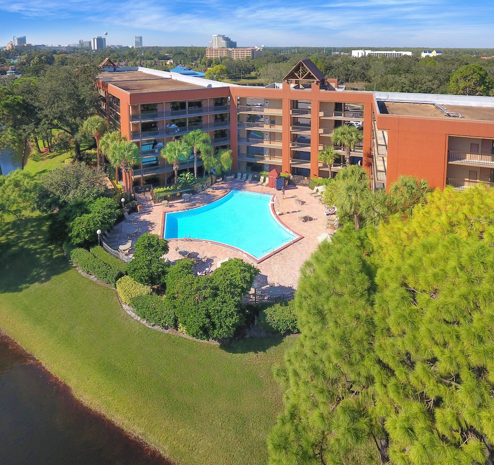 Rosen Inn Lake Buena Vista — Swimming pool in Orlando, Florida