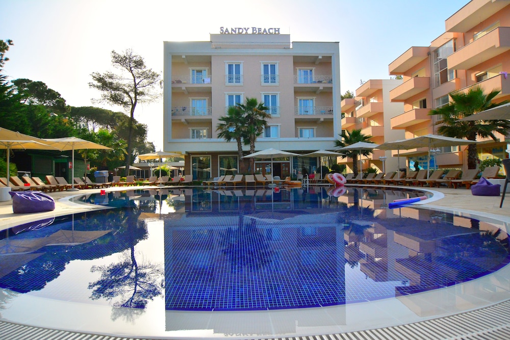 Sandy Beach Resort - zdjęcie 2
