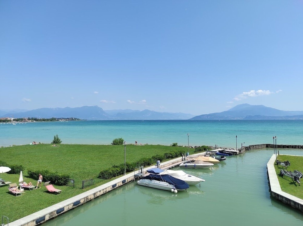 Yachting Hotel Mistral — Attractions in the area in Sirmione, Lombardy
