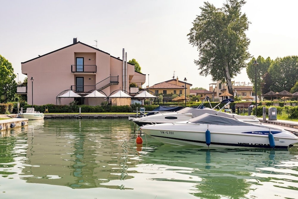 Yachting Hotel Mistral — Attractions in the area in Sirmione, Lombardy