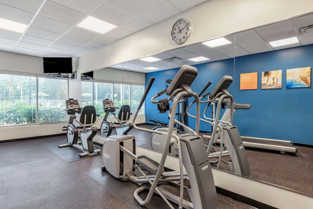 Comfort Suites Maingate East — Sports & recreation in Kissimmee, Florida