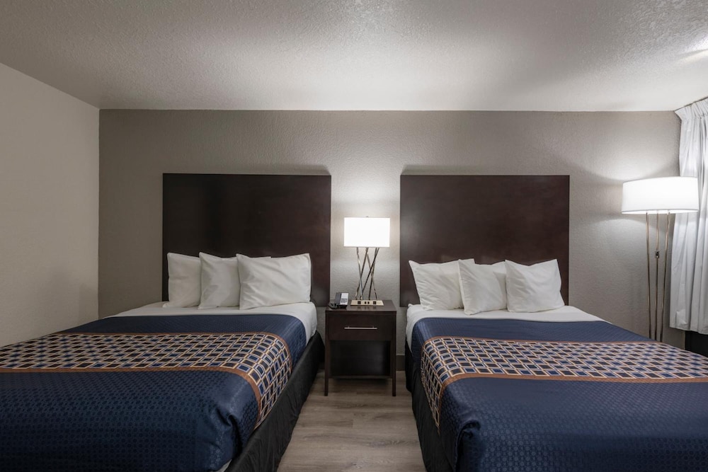 Hotel Monreale Express International Drive Orlando — Hotel rooms in Orlando, Florida