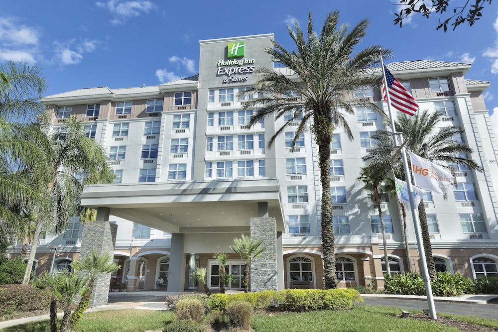 Holiday Inn Express & Suites S Lake Buena Vista by IHG — Hotel building in Kissimmee, Florida