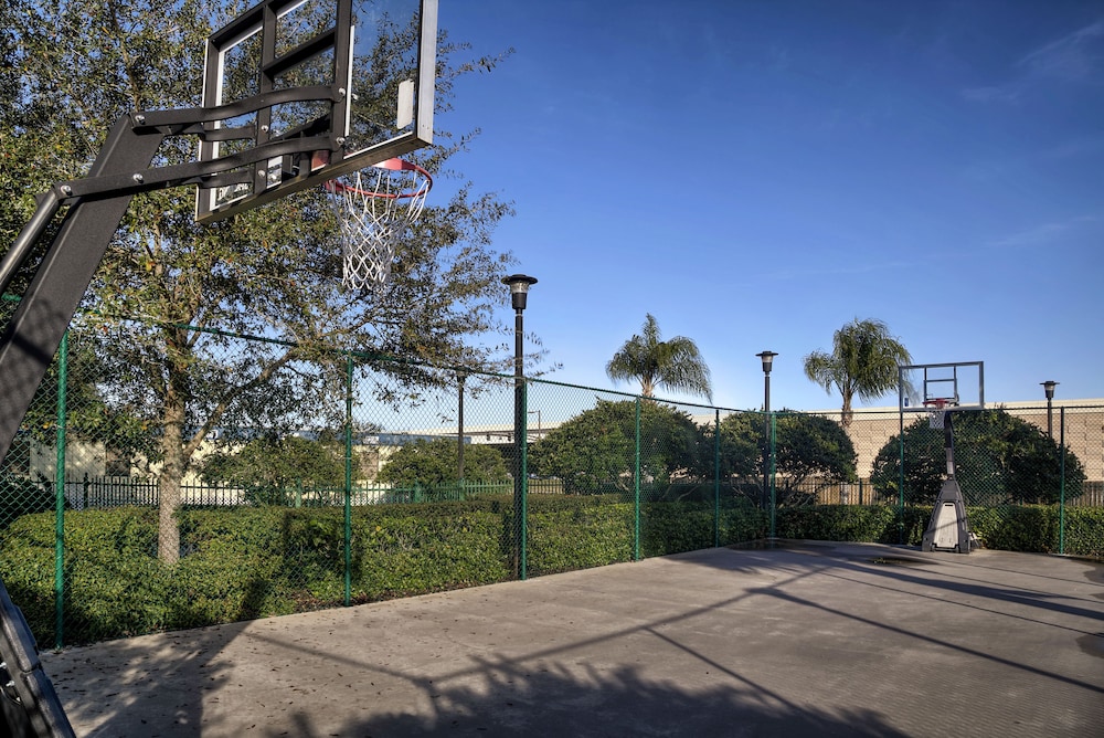 Holiday Inn Express & Suites S Lake Buena Vista by IHG — Sports & recreation in Kissimmee, Florida