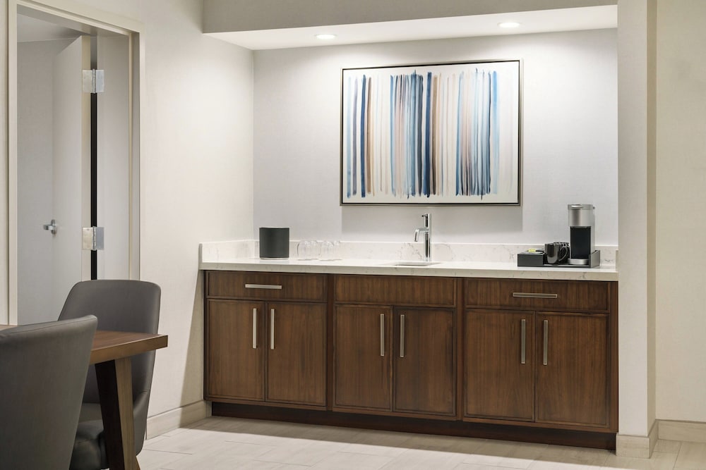 Courtyard by Marriott Orlando Downtown — Hotel rooms in Orlando, Florida