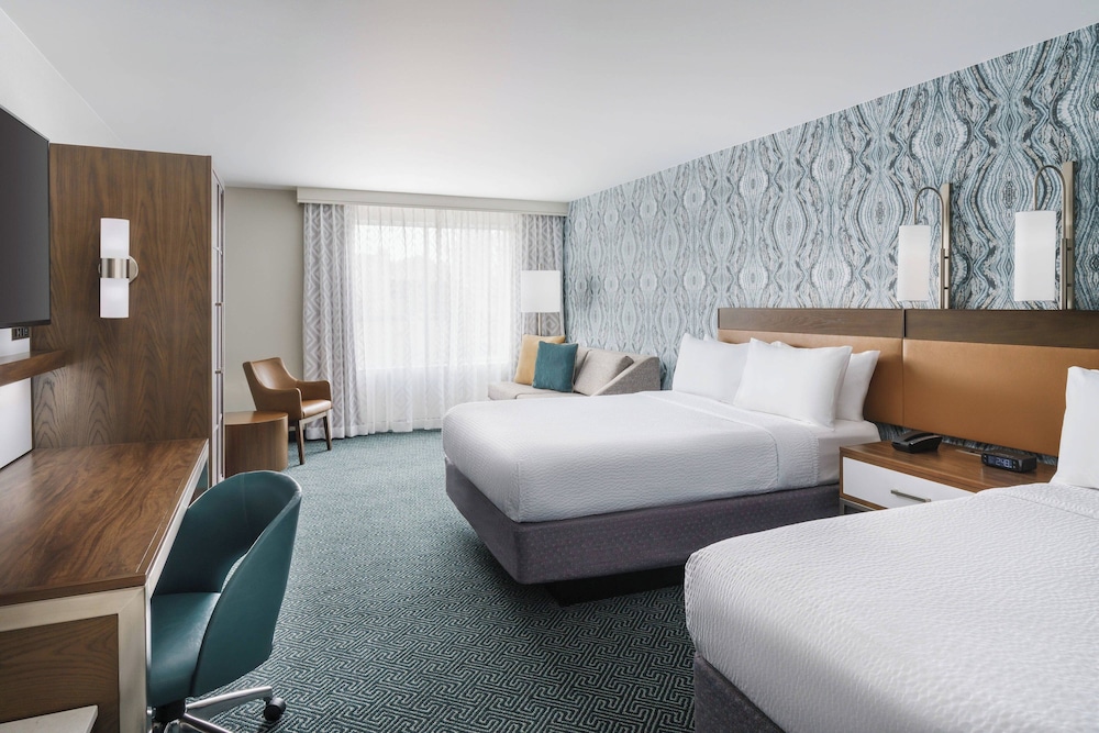 Courtyard by Marriott Orlando Downtown — Hotel rooms in Orlando, Florida
