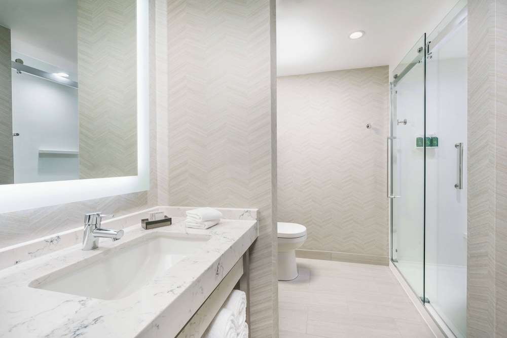 Courtyard by Marriott Orlando Downtown — Hotel rooms in Orlando, Florida