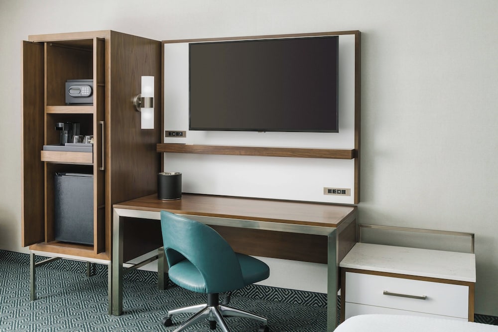 Courtyard by Marriott Orlando Downtown — Hotel rooms in Orlando, Florida