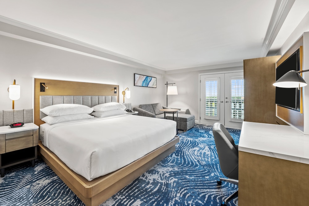 Crowne Plaza Orlando - Downtown by IHG — Hotel rooms in Orlando, Florida