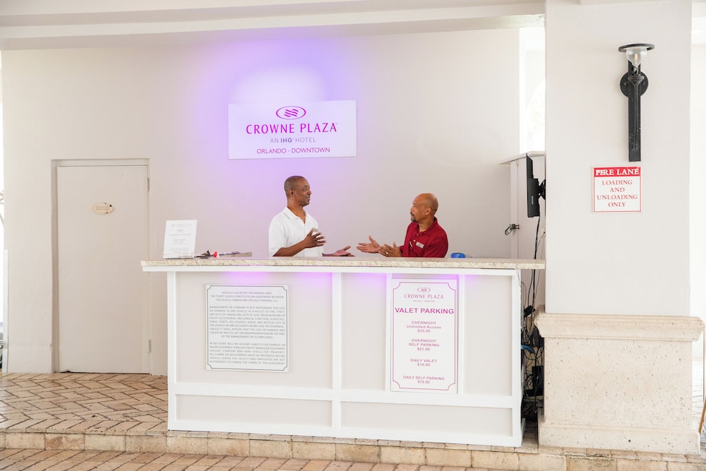 Crowne Plaza Orlando - Downtown by IHG — Hotel building in Orlando, Florida
