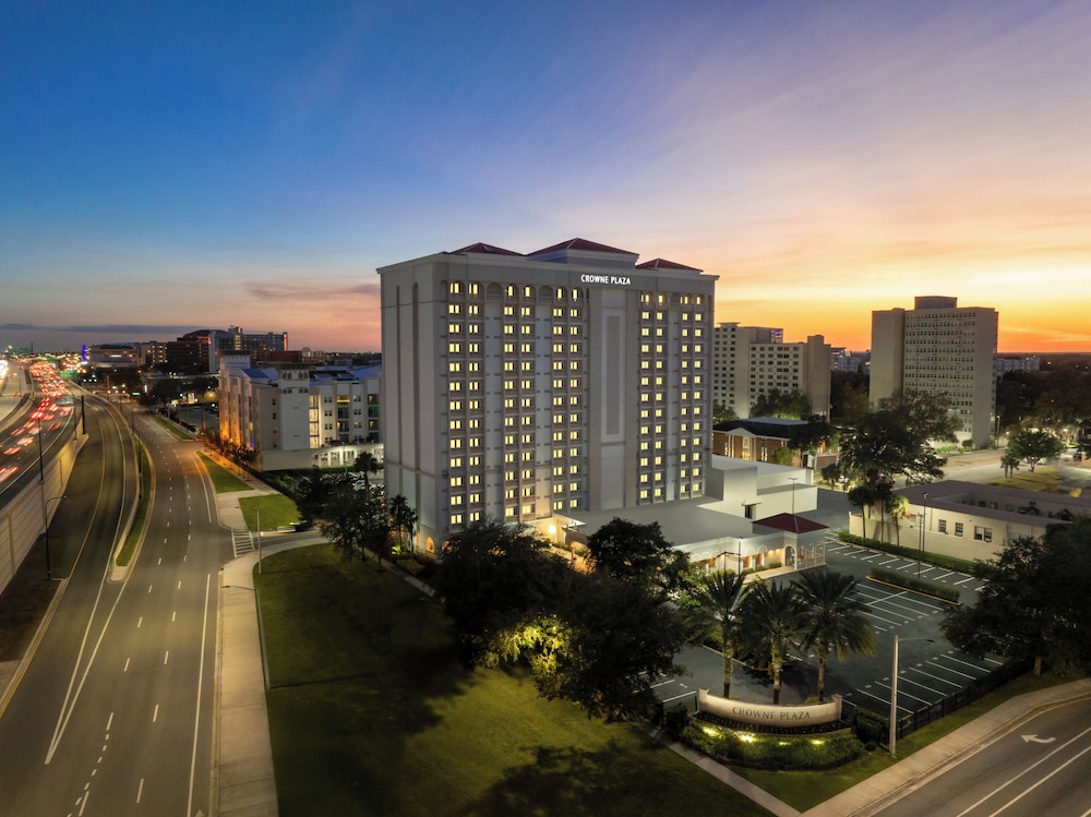 Crowne Plaza Orlando - Downtown by IHG — Hotel building in Orlando, Florida