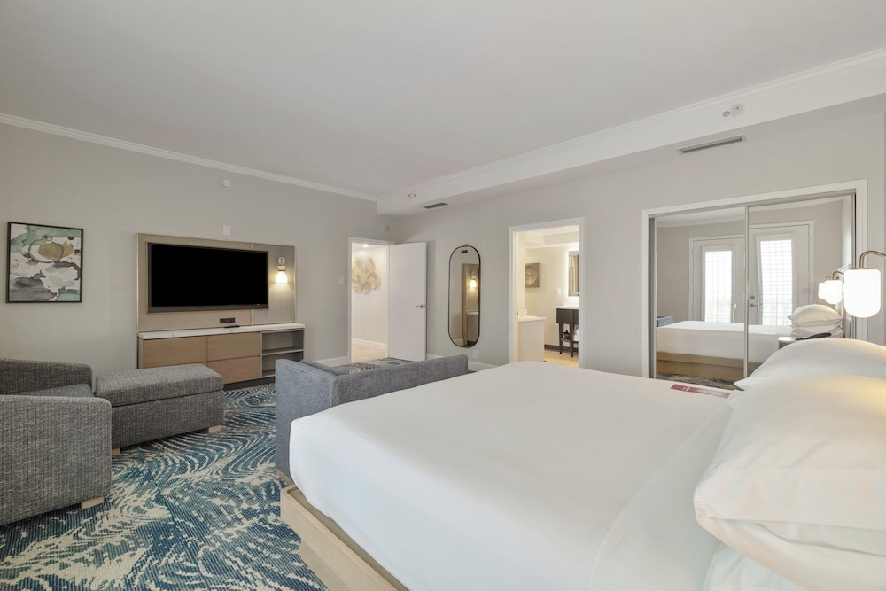 Crowne Plaza Orlando - Downtown by IHG — Hotel rooms in Orlando, Florida