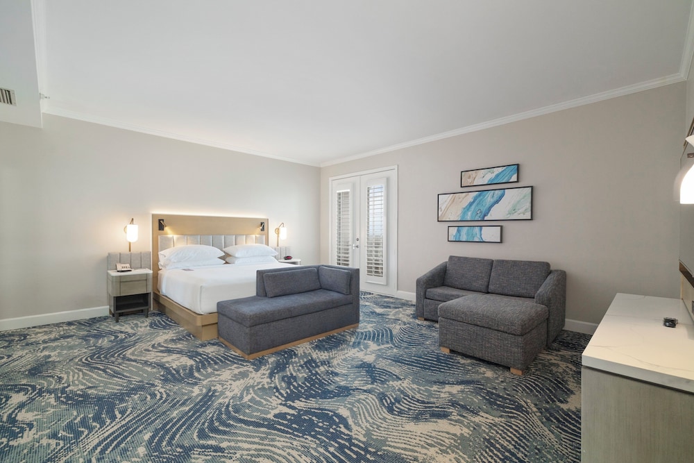 Crowne Plaza Orlando - Downtown by IHG — Hotel rooms in Orlando, Florida