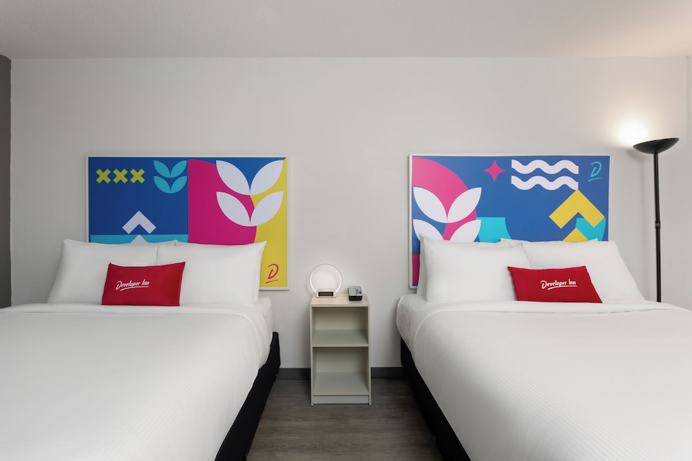 Baymont by Wyndham Orlando North Millenia — Hotel rooms in Orlando, Florida