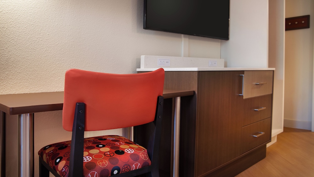 Disney's All-Star Movies Resort — Hotel rooms in Walt Disney World Resort, Florida