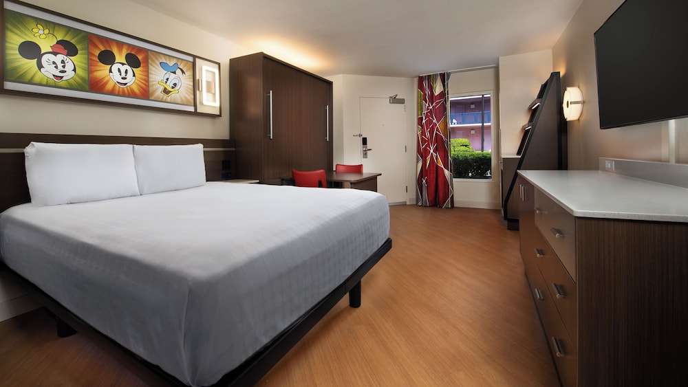 Disney's All-Star Movies Resort — Hotel rooms in Walt Disney World Resort, Florida