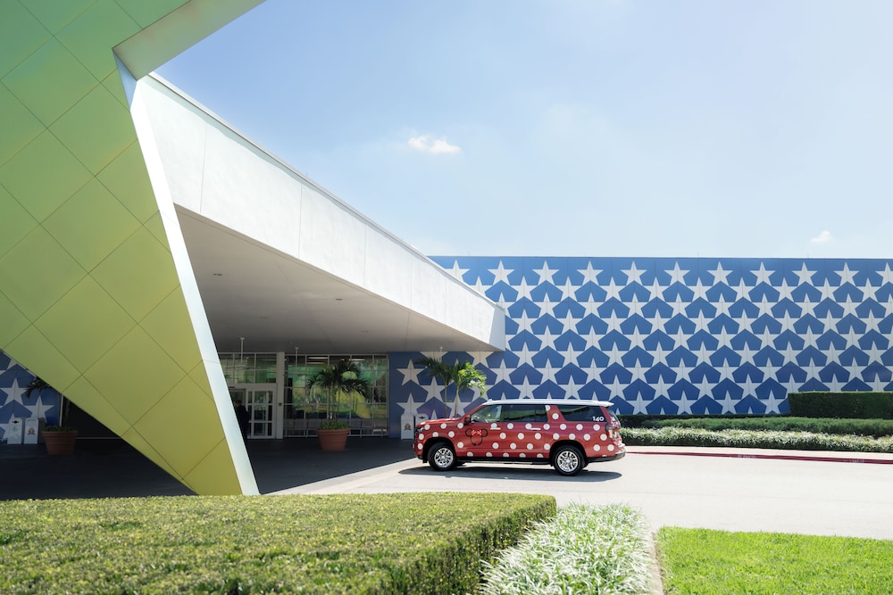 Disney's All Star Sports Resort — Hotel building in Walt Disney World Resort, Florida