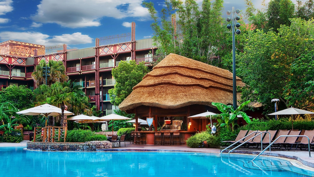 Disney's Animal Kingdom Lodge — Swimming pool in Kissimmee, Florida