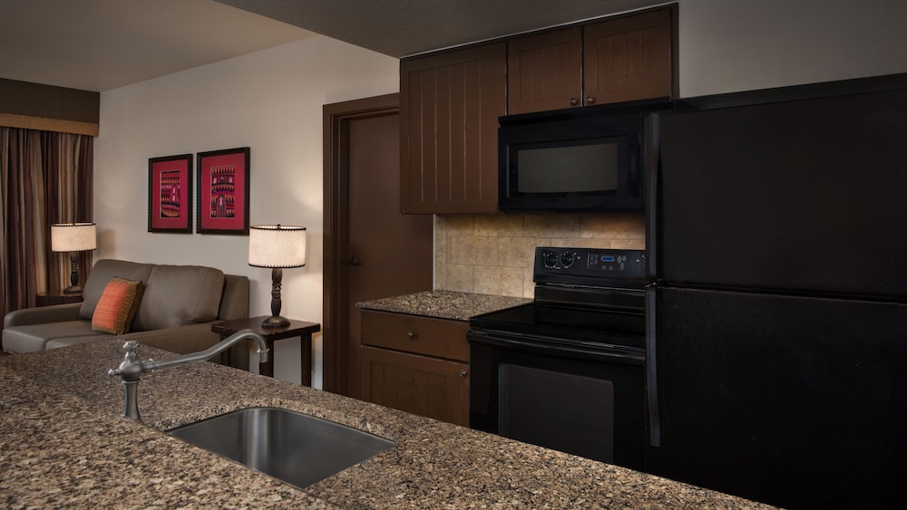 Disney's Animal Kingdom Villas - Kidani Village — Hotel rooms in Kissimmee, Florida