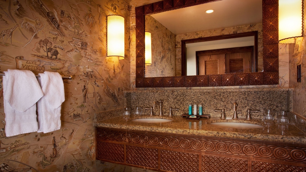 Disney's Animal Kingdom Villas - Kidani Village — Hotel rooms in Kissimmee, Florida