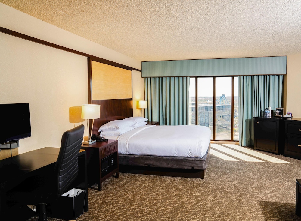 DoubleTree by Hilton Orlando Theme Park Resort — Hotel rooms in Orlando, Florida