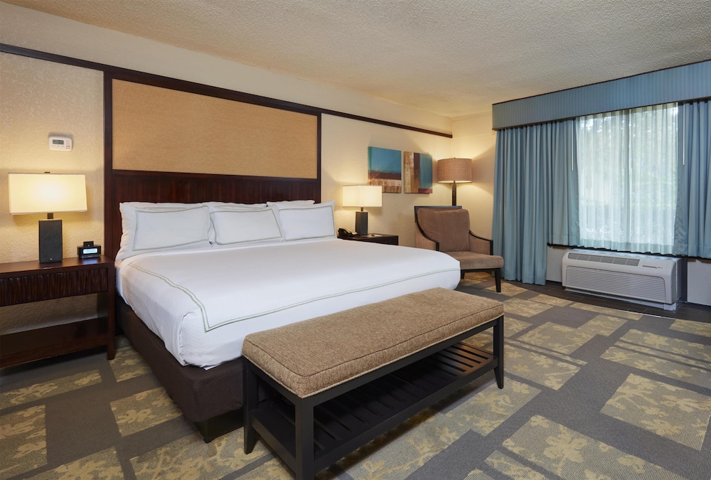 DoubleTree by Hilton Orlando Theme Park Resort — Hotel rooms in Orlando, Florida