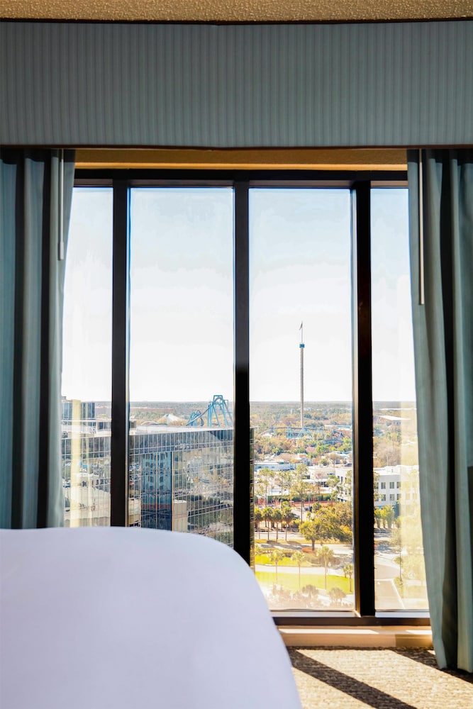DoubleTree by Hilton Orlando Theme Park Resort — Hotel rooms in Orlando, Florida