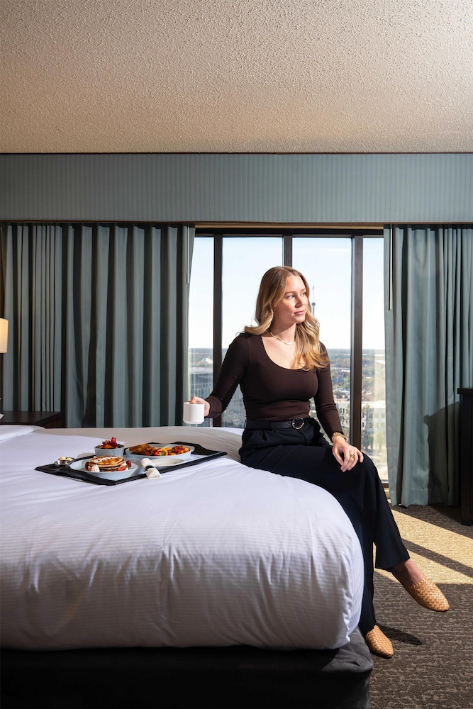 DoubleTree by Hilton Orlando Theme Park Resort — Hotel rooms in Orlando, Florida