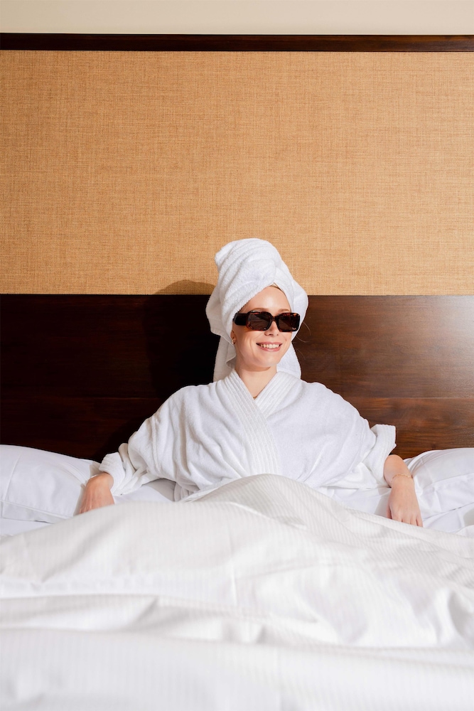 DoubleTree by Hilton Orlando Theme Park Resort — Hotel rooms in Orlando, Florida